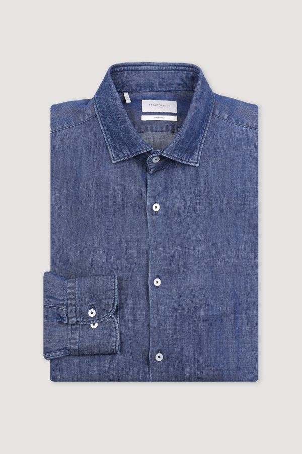 Spread collar shirt, slim fit