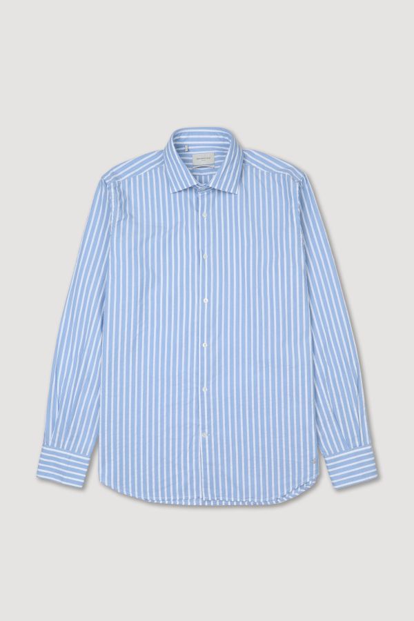 Spread collar shirt, slim fit