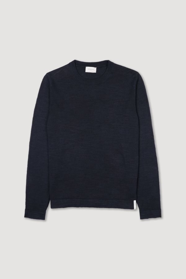 Crewneck sweater
