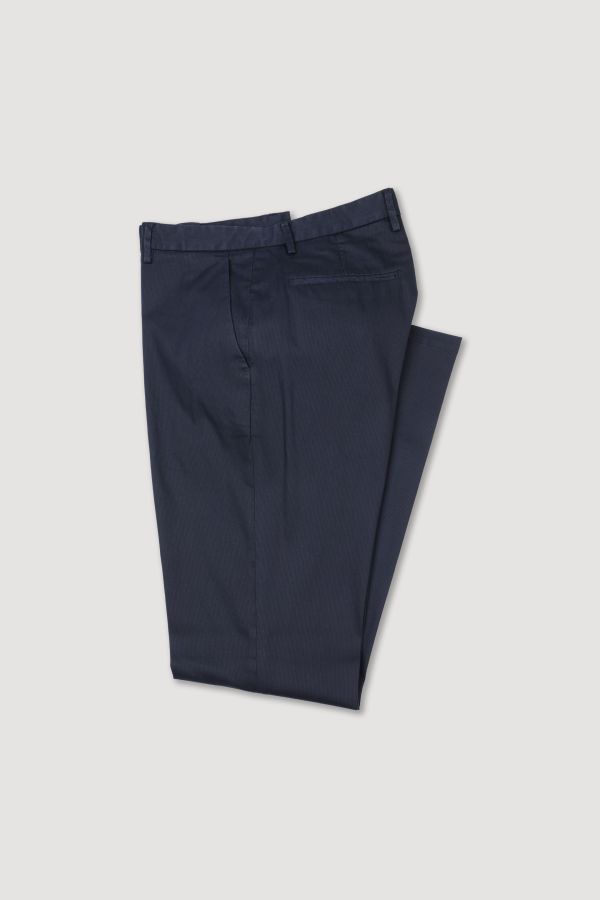 Slim fit chinos
