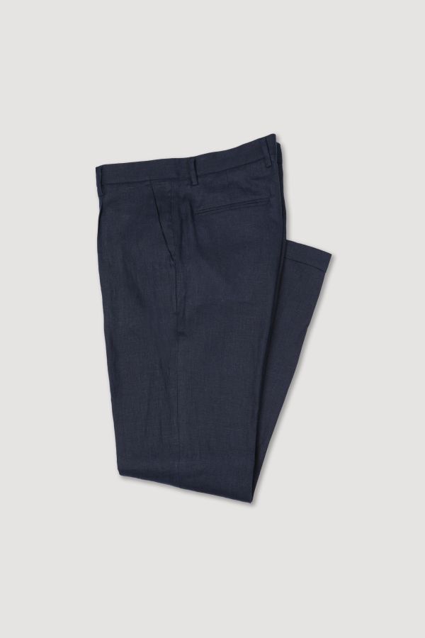 Slim fit pleated chinos