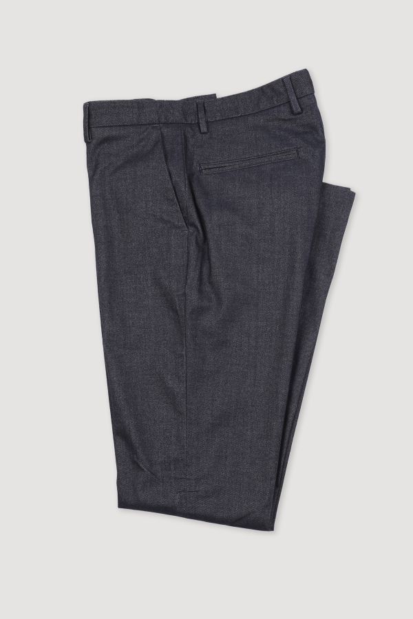 Slim fit chinos