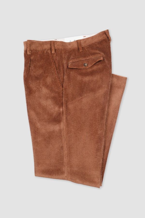 Pleated chinos