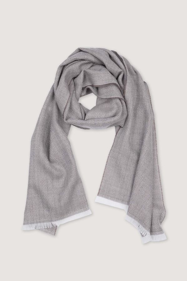 Fringed scarf