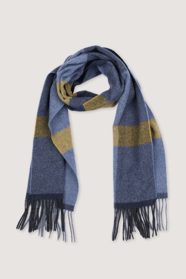 Fringed checked scarf