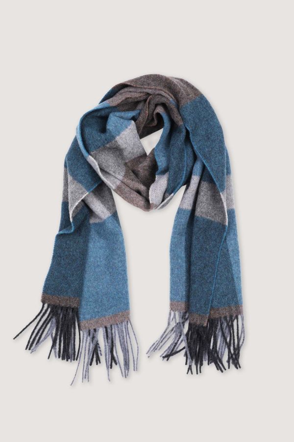 Fringed checked scarf