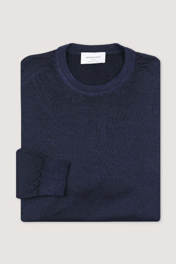Crewneck sweater