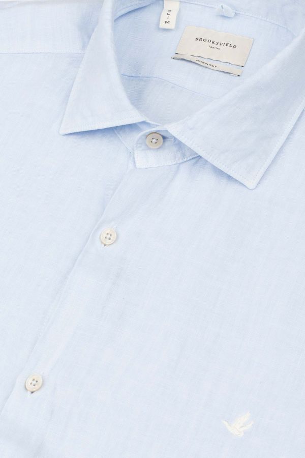 Spread collar shirt, slim fit