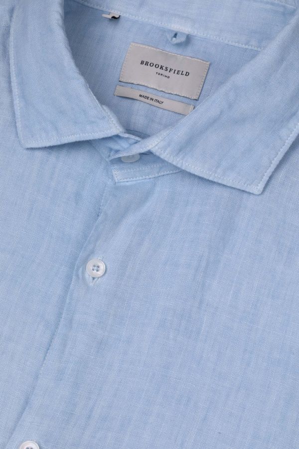 Spread collar shirt, slim fit