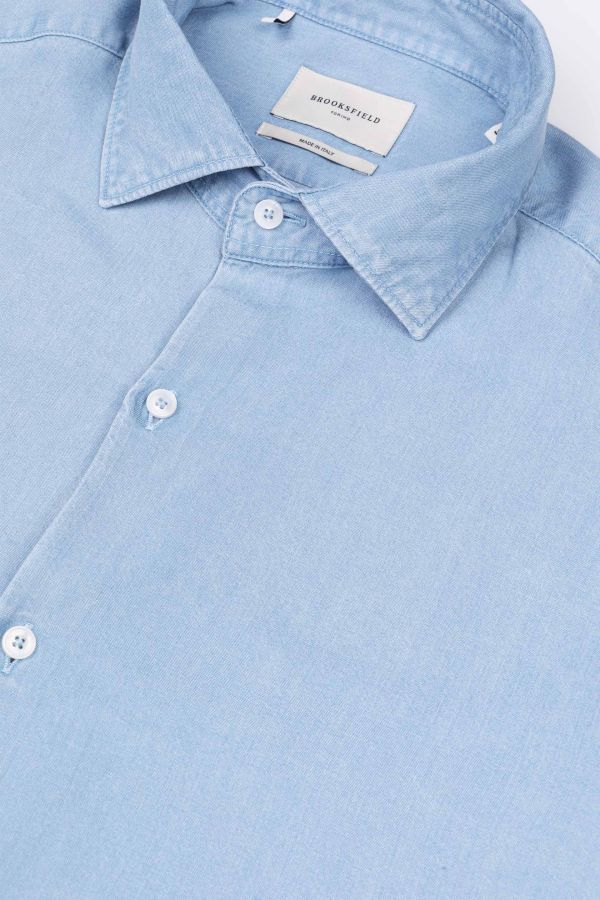 Spread collar shirt, slim fit