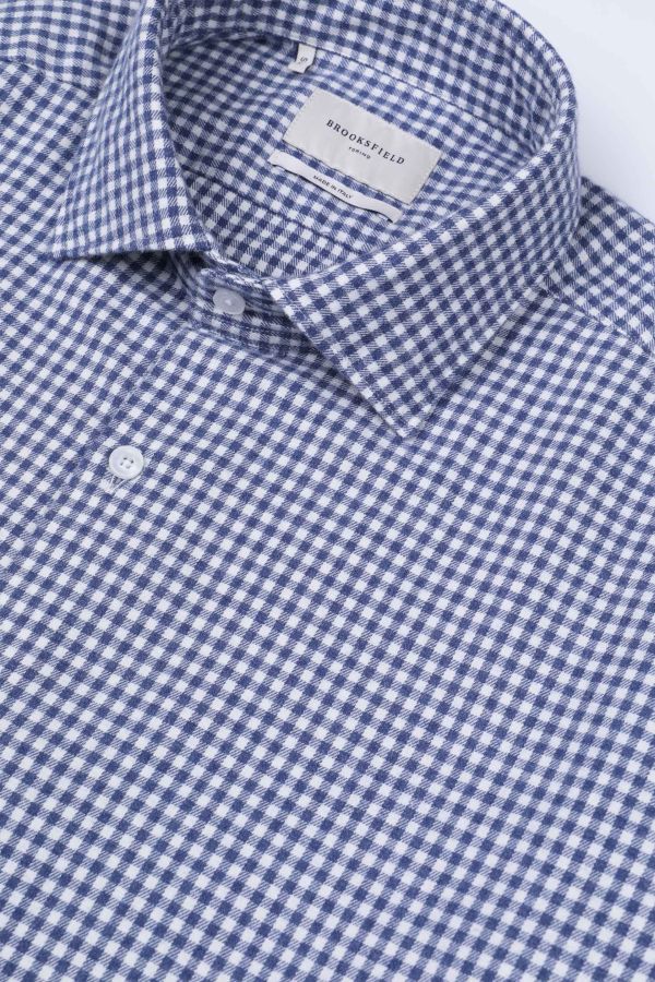 Spread collar shirt, slim fit