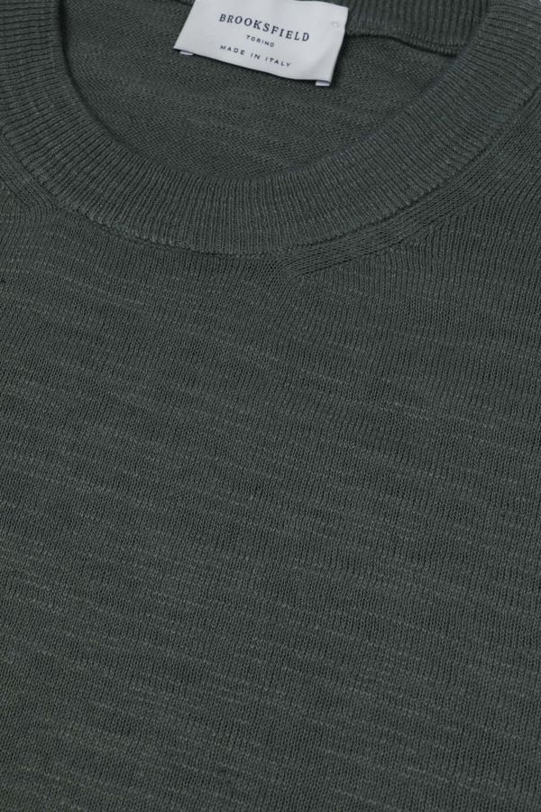 Crewneck sweater