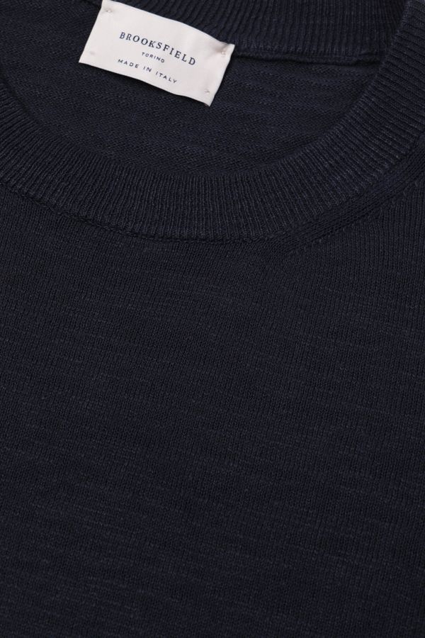Crewneck sweater