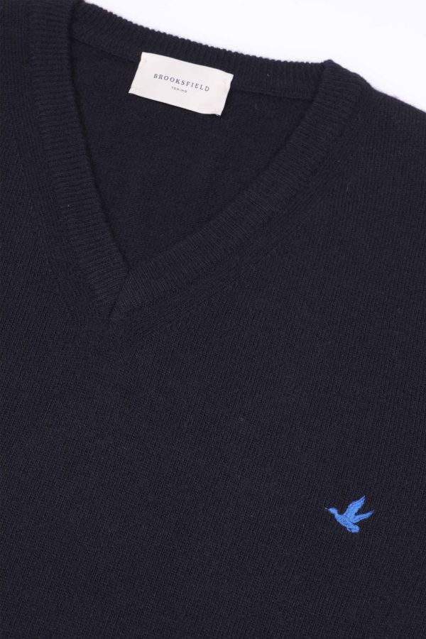 V neck sweater