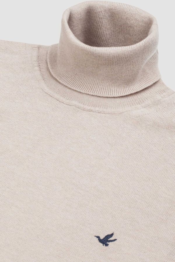 Turtleneck sweater