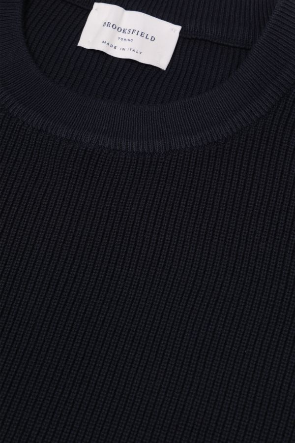 Crewneck sweater
