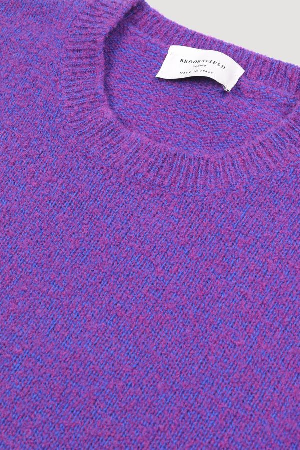 Crewneck sweater