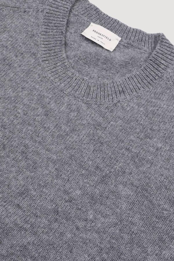 Crewneck sweater