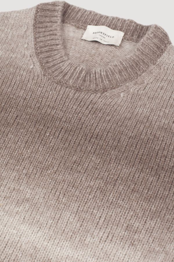 Crewneck sweater