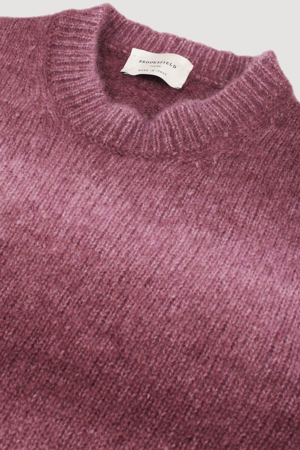 Crewneck sweater