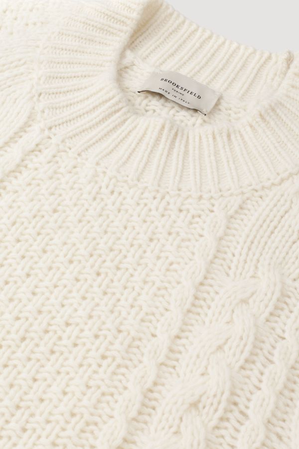 Crewneck sweater
