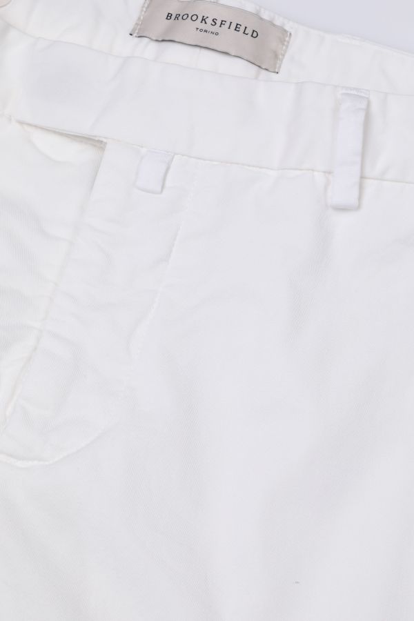 Slim fit chinos